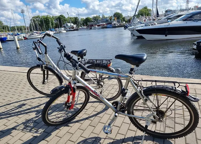 Kasprowicza 20a Basen, Siłownia, Rowery